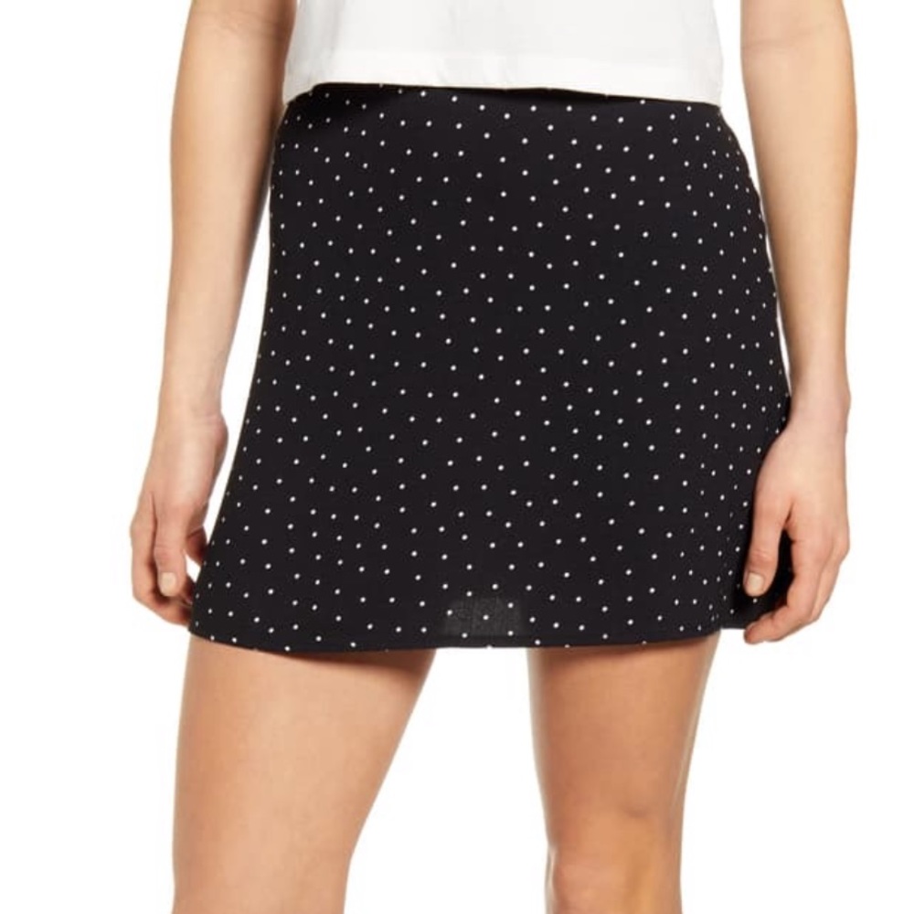 BP. Mini Skater Skirt black dot print in small